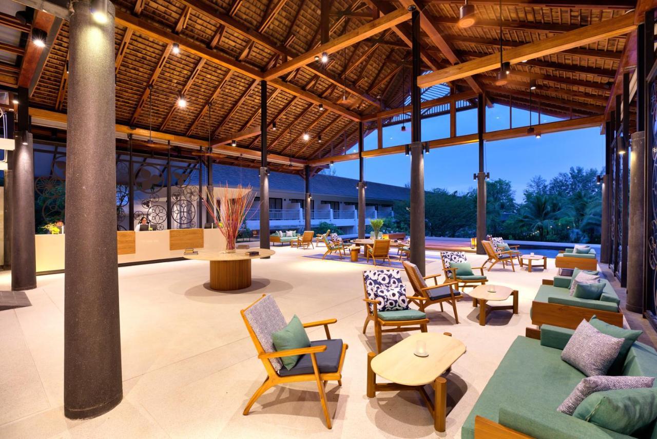 Outrigger Khao Lak Beach Resort - Sha Extra Plus Eksteriør bilde The lobby at the resort